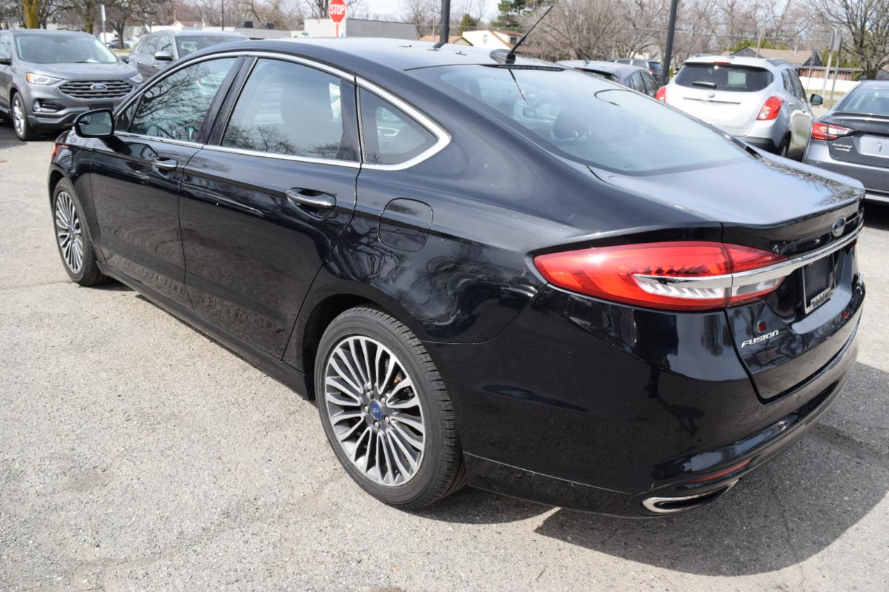 Ford Fusion SE FWD 2017
