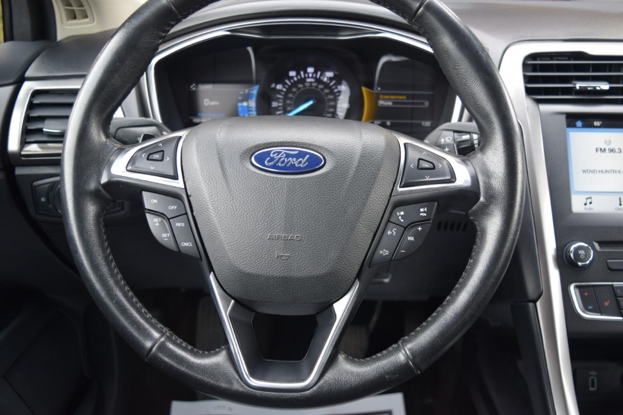 Ford Fusion SE FWD 2017