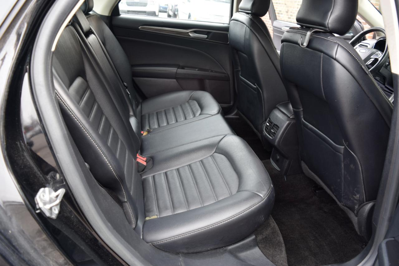 Ford Fusion SE FWD 2017