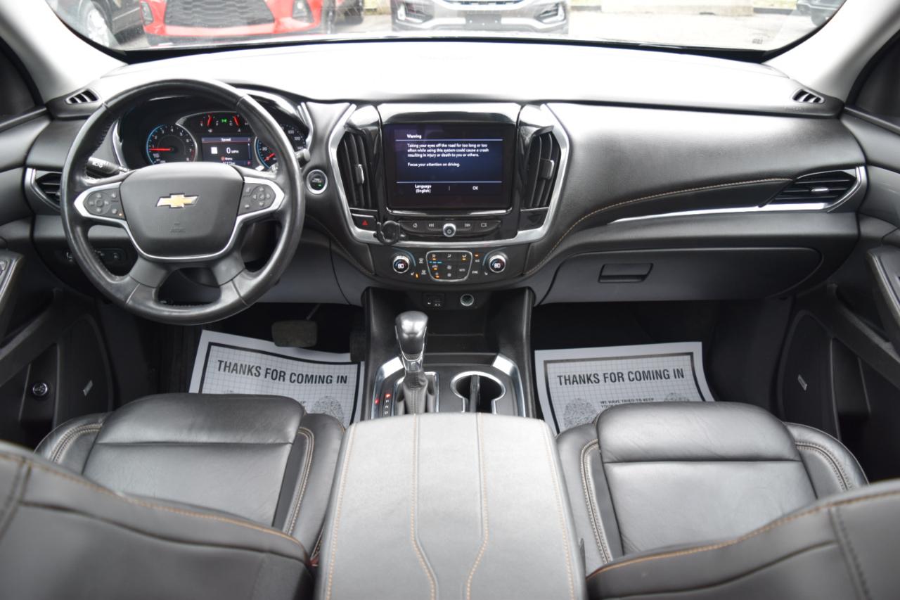 Chevrolet Traverse AWD 4dr LT Leather 2021