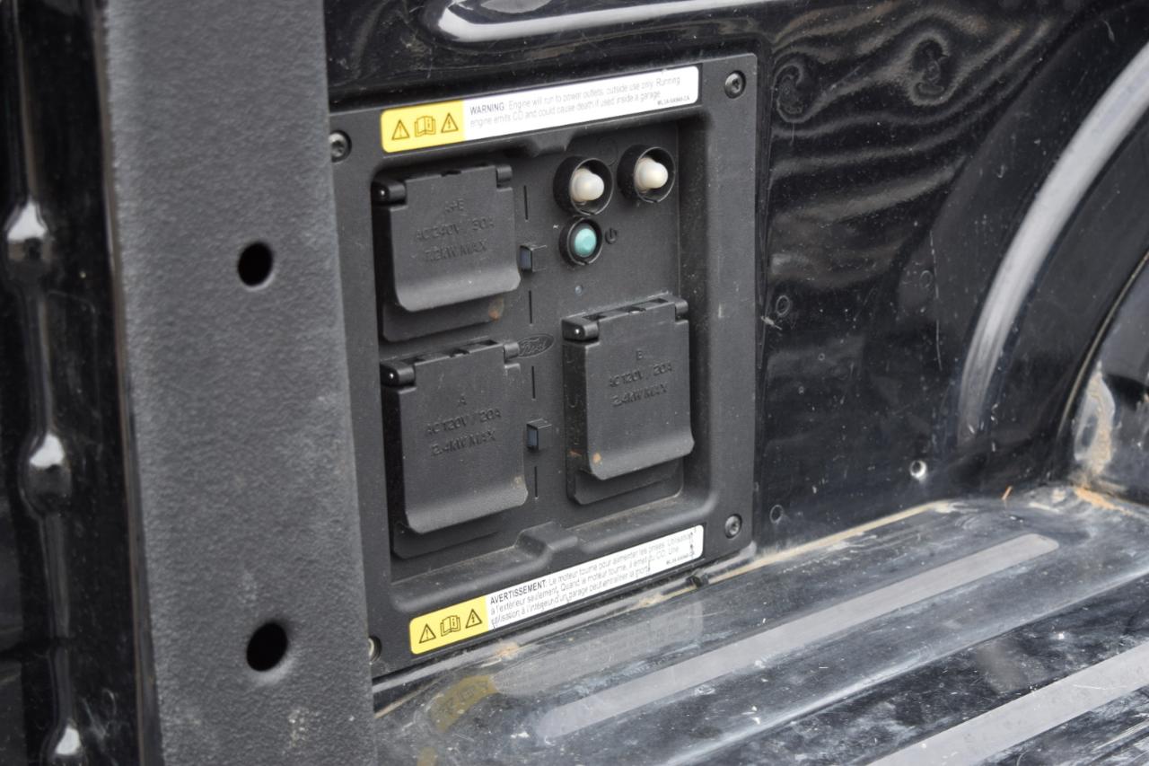 Ford F-150 XLT 4WD SuperCrew 5.5' Box 2022