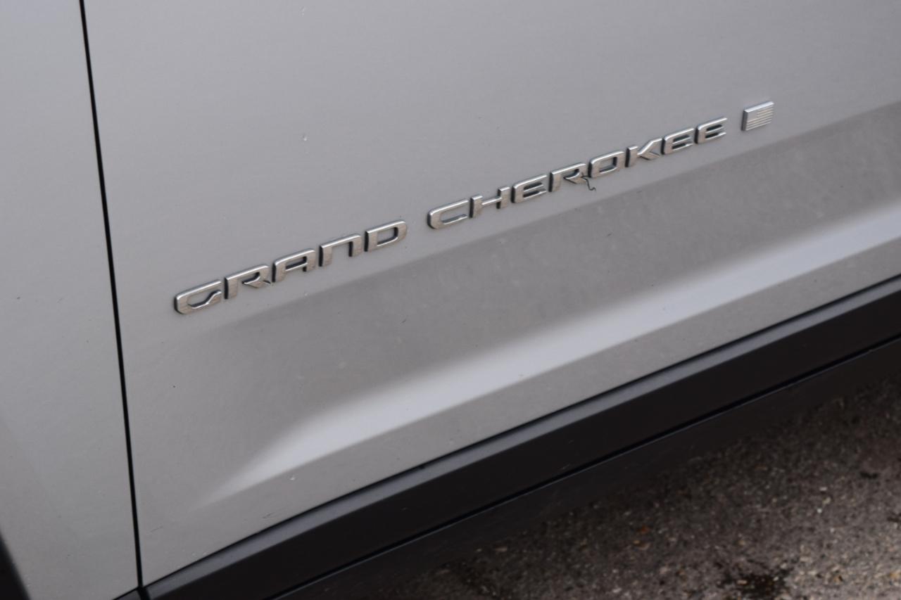 Jeep Grand Cherokee L Laredo 4x4 2023