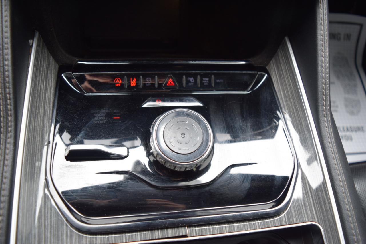 Jeep Wagoneer Series II 4x4 2022