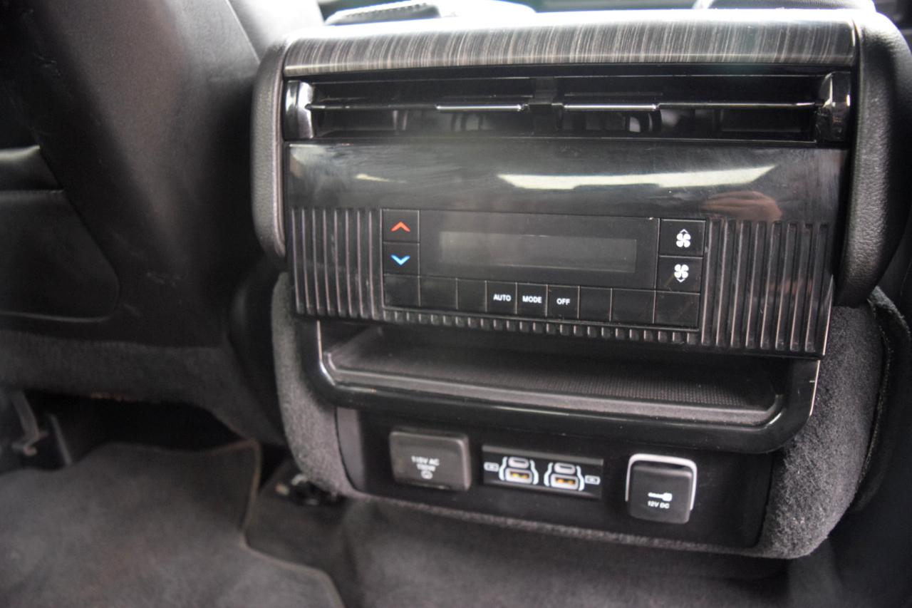 Jeep Wagoneer Series II 4x4 2022