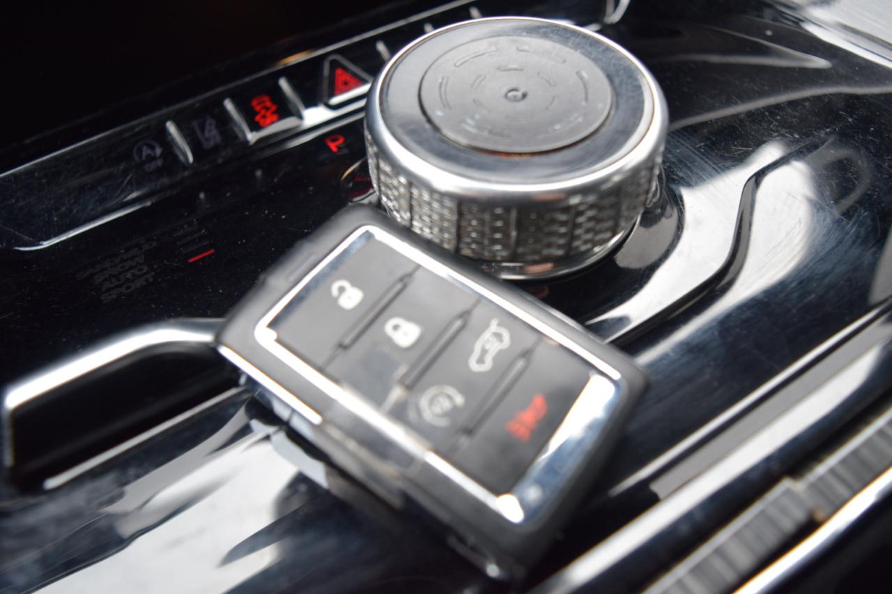 Jeep Wagoneer Series II 4x4 2022