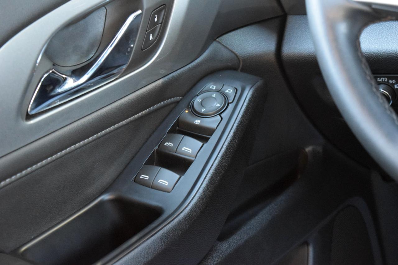 Chevrolet Traverse AWD 4dr LT Cloth w/1LT 2023