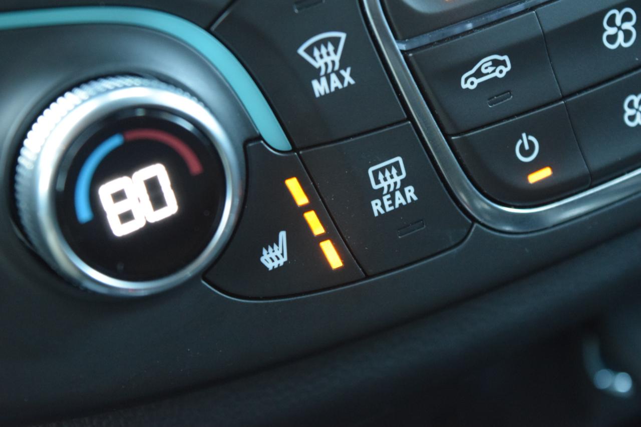 Chevrolet Traverse AWD 4dr LT Cloth w/1LT 2023