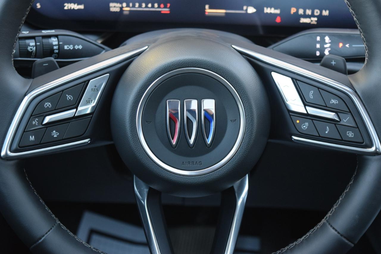 Buick Envision AWD 4dr Avenir 2025