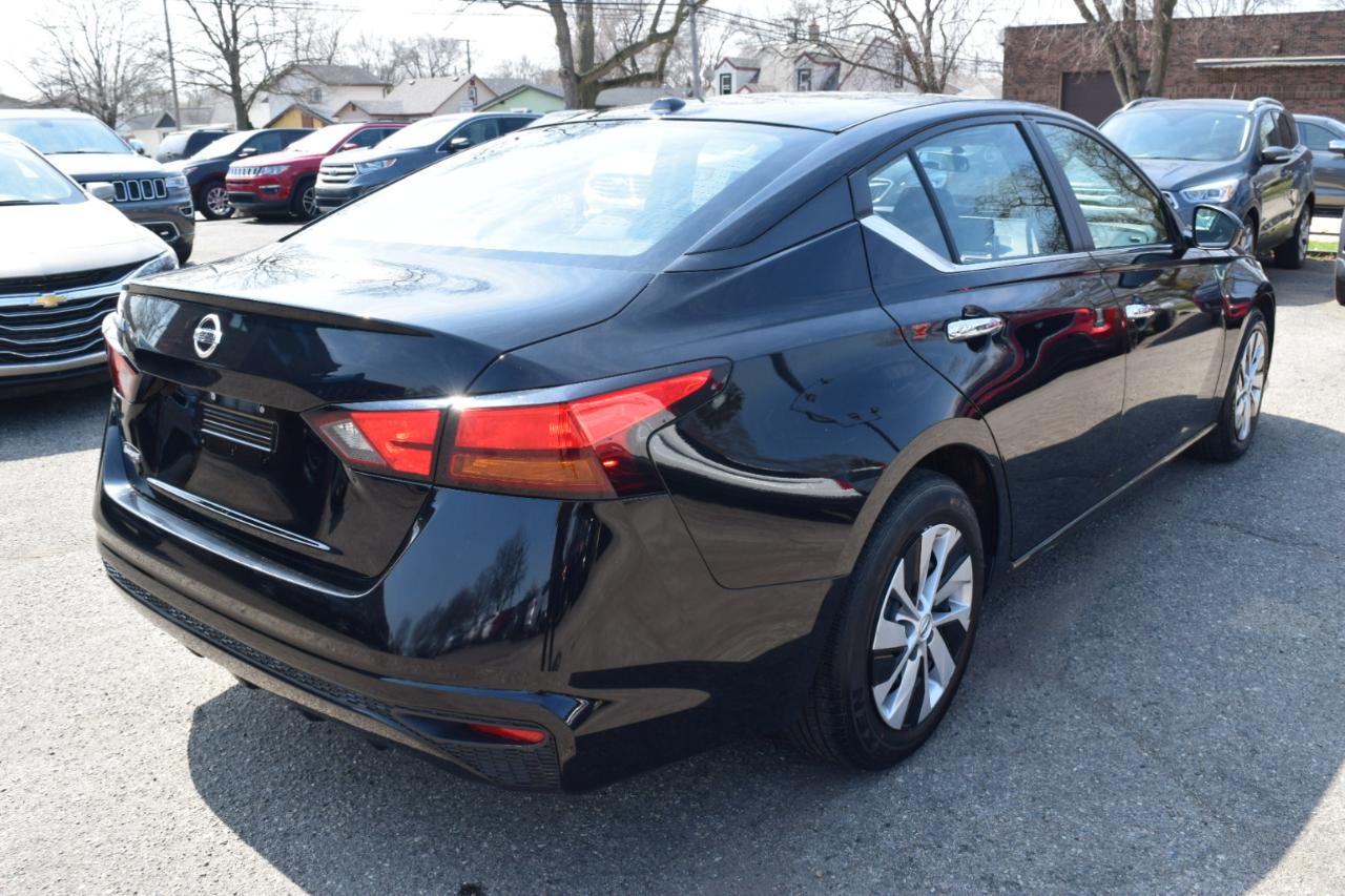 Nissan Altima 2.5 S Sedan 2019