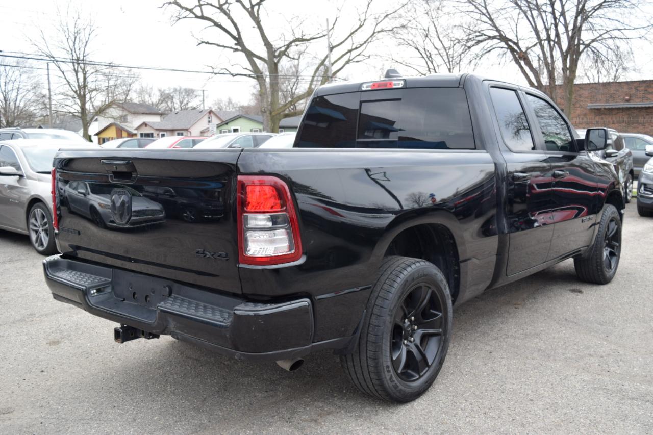 RAM 1500 Big Horn 4x4 Quad Cab 6'4" Box 2021