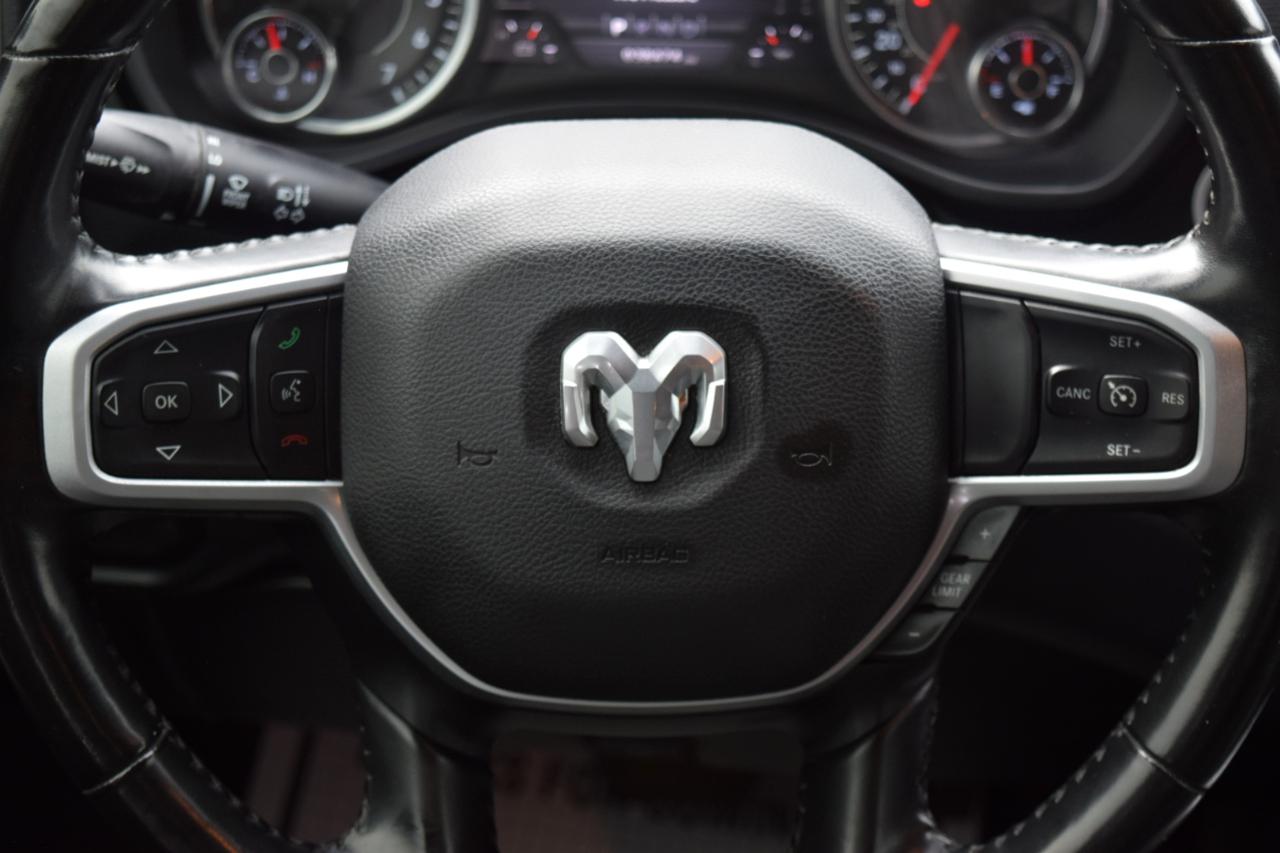 RAM 1500 Big Horn 4x4 Quad Cab 6'4" Box 2021