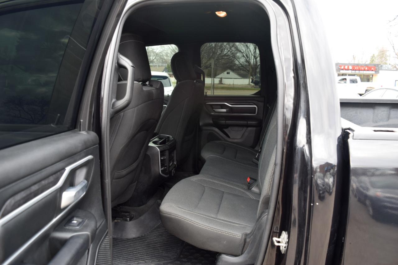 RAM 1500 Big Horn 4x4 Quad Cab 6'4" Box 2021