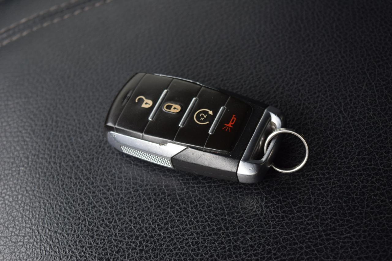 RAM 1500 Big Horn 4x4 Quad Cab 6'4" Box 2021