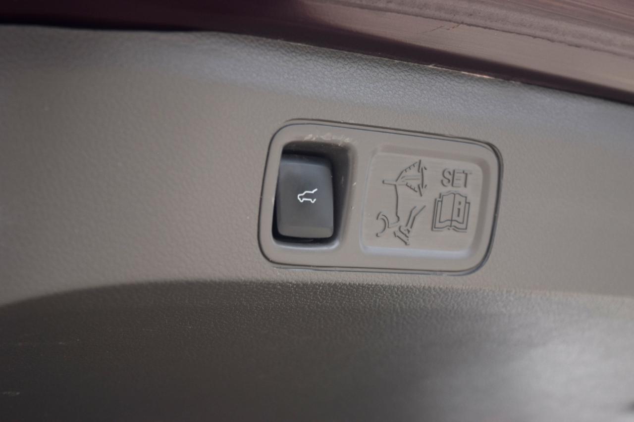 Ford Expedition XLT 4x4 2021