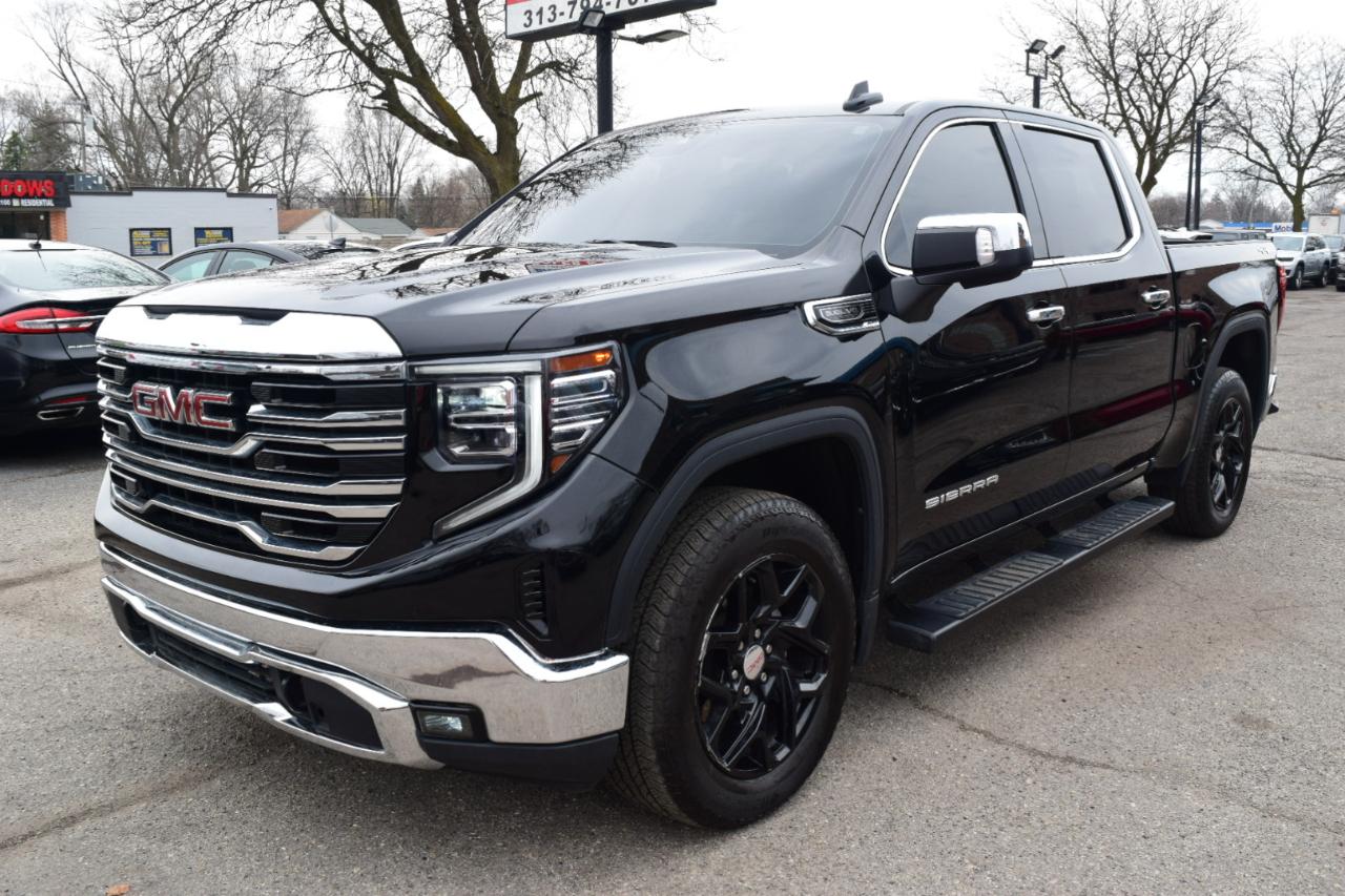 GMC Sierra 1500 4WD Crew Cab 147" SLT 2022