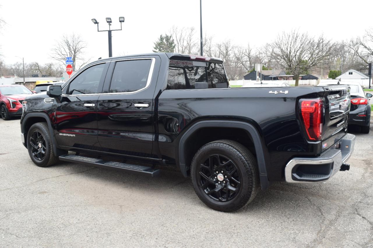 GMC Sierra 1500 4WD Crew Cab 147" SLT 2022