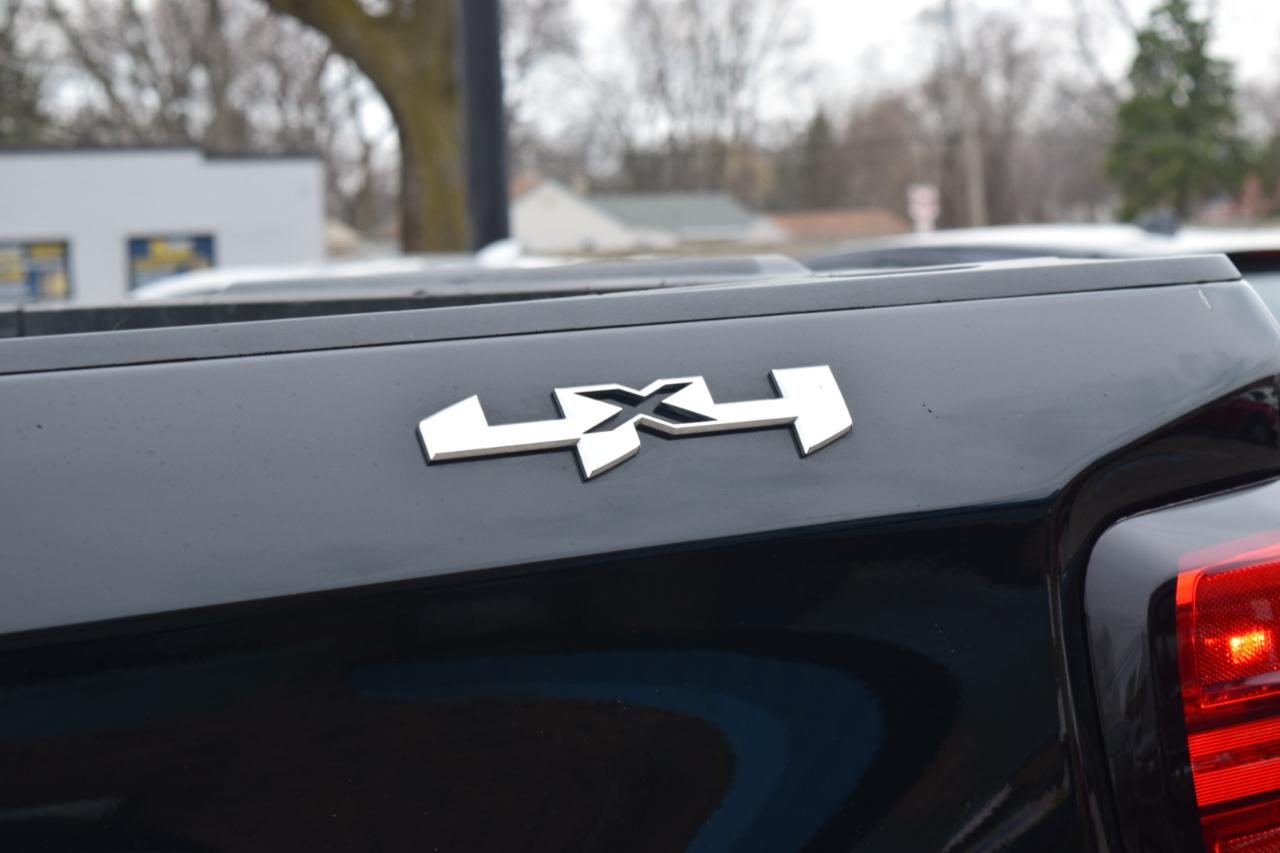 GMC Sierra 1500 4WD Crew Cab 147" SLT 2022