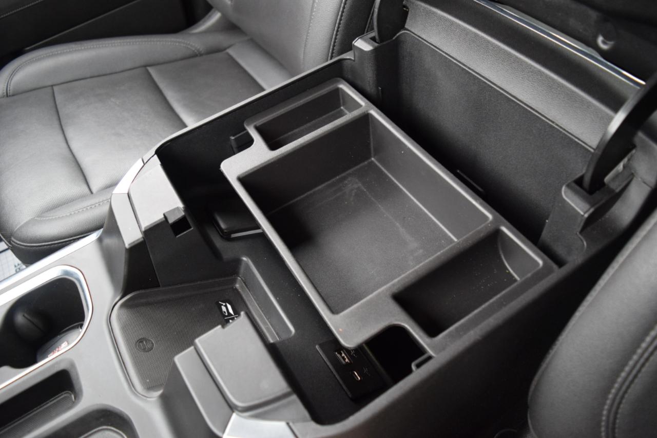 GMC Sierra 1500 4WD Crew Cab 147" SLT 2022