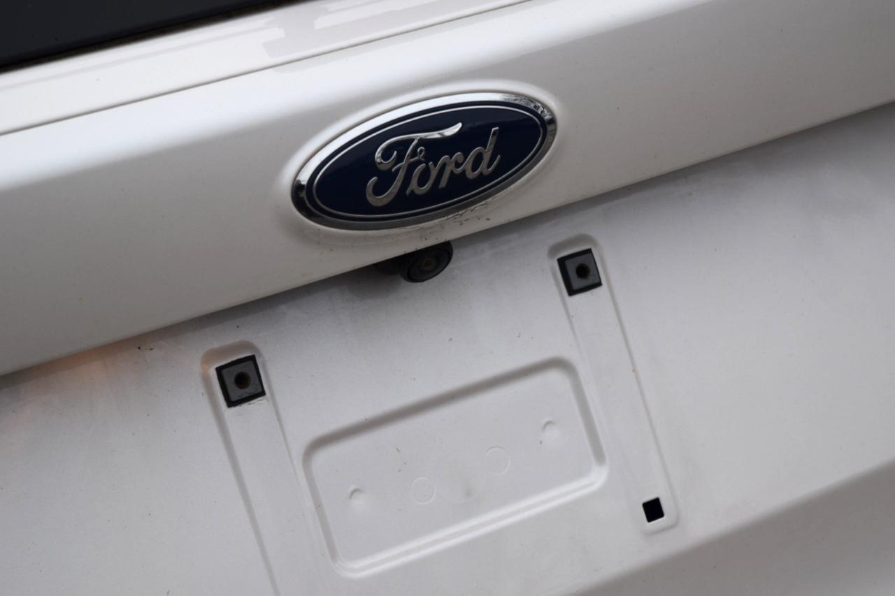 Ford Escape Titanium 4WD 2017