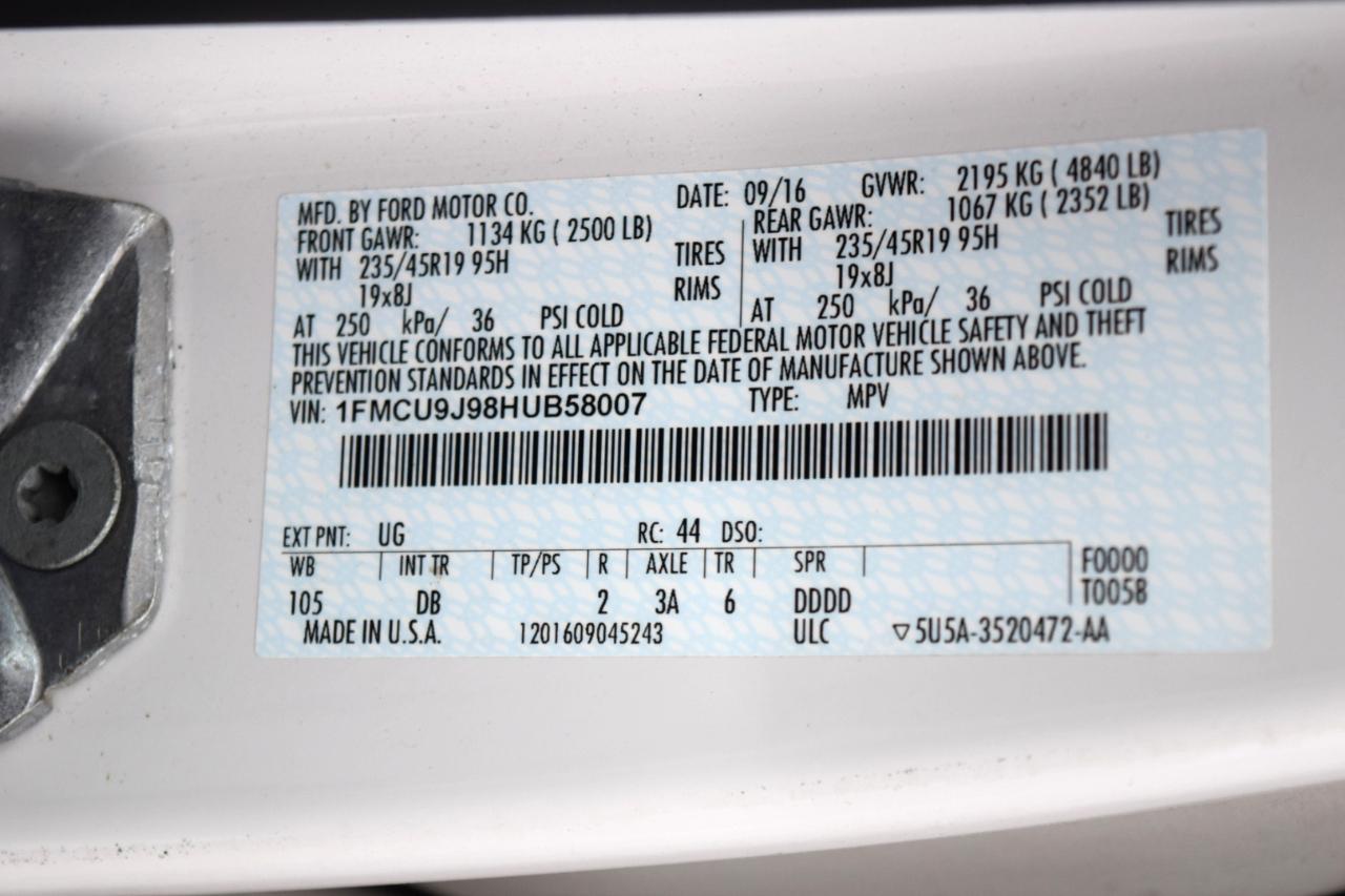 Ford Escape Titanium 4WD 2017