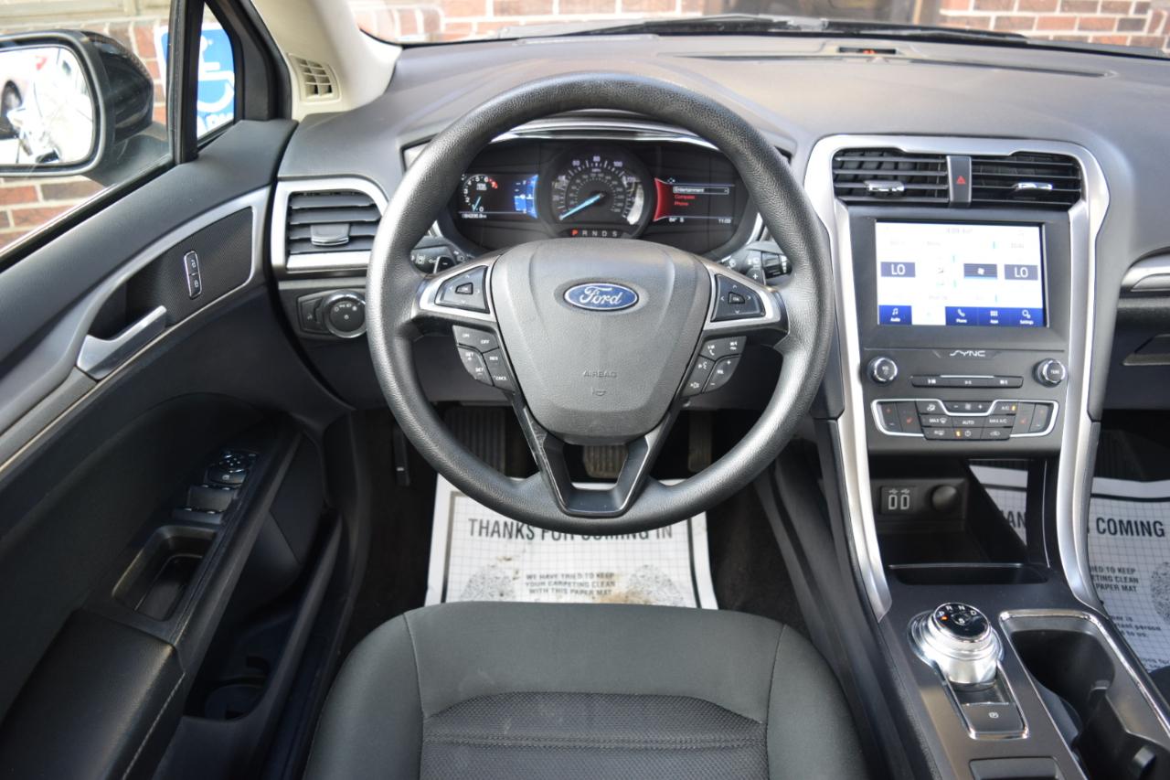 Ford Fusion SE AWD 2020