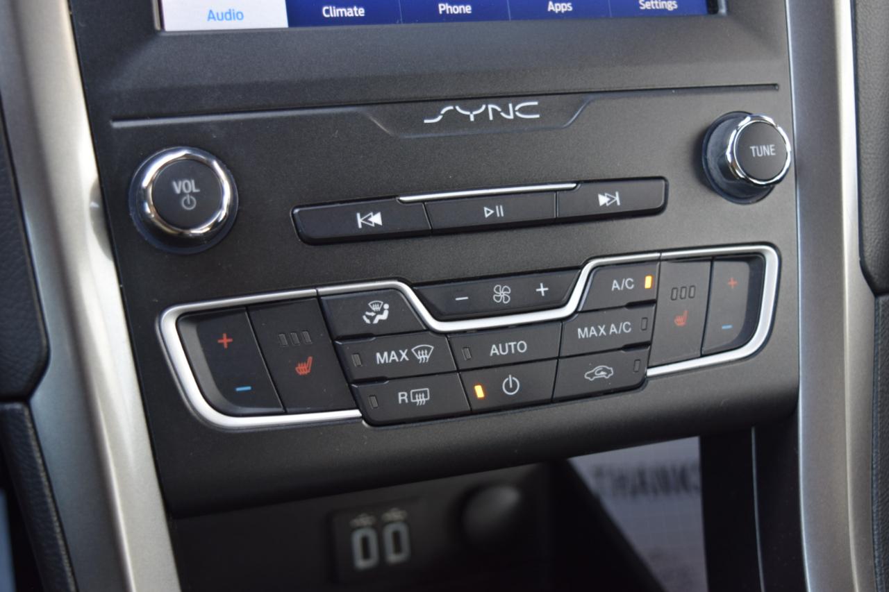 Ford Fusion SE AWD 2020