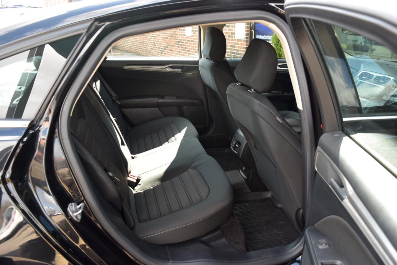 Ford Fusion SE AWD 2020