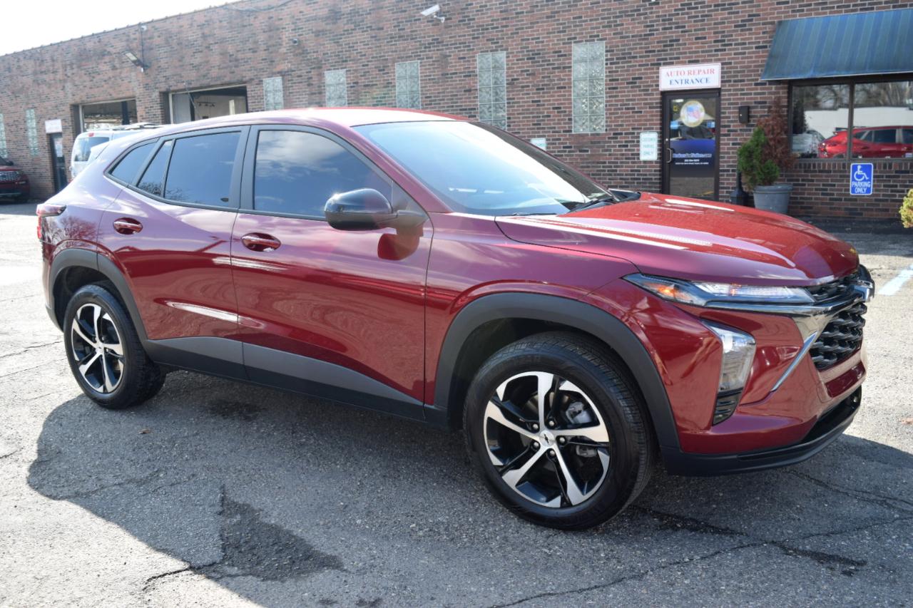 Chevrolet Trax FWD 4dr 1RS 2024