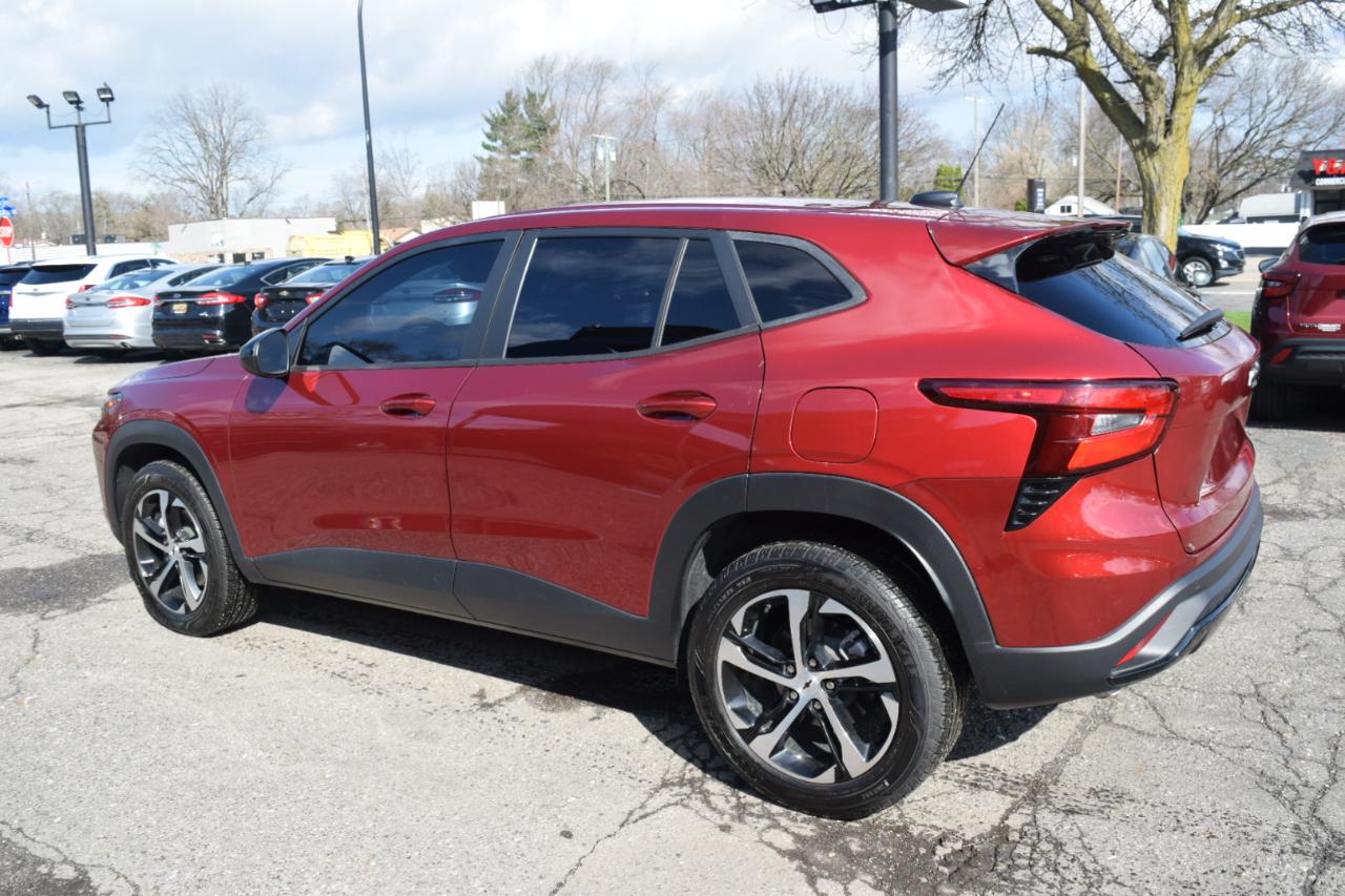 Chevrolet Trax FWD 4dr 1RS 2024