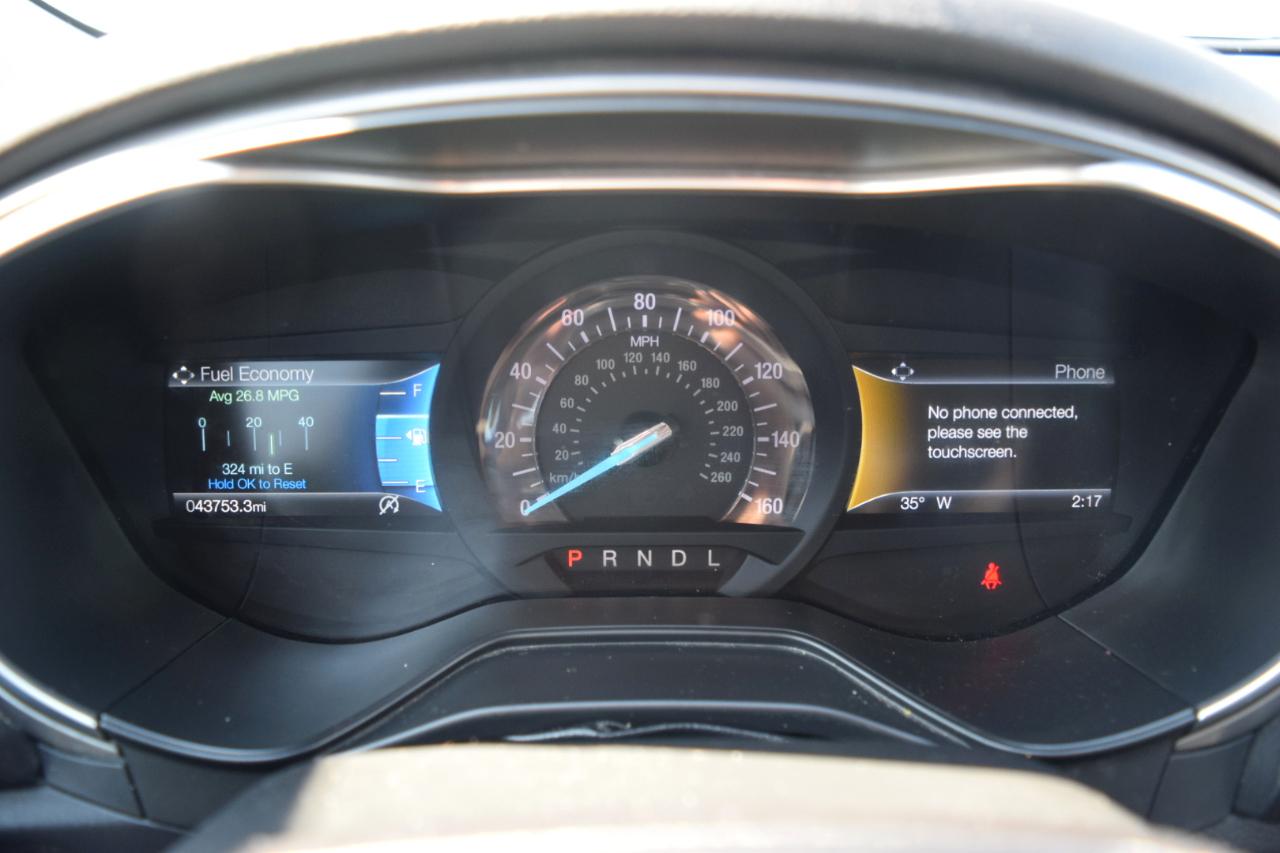 Ford Fusion SE FWD 2020