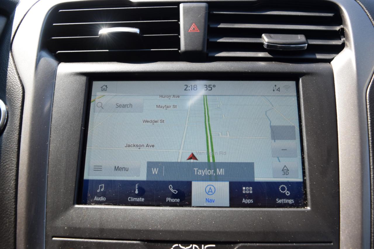 Ford Fusion SE FWD 2020