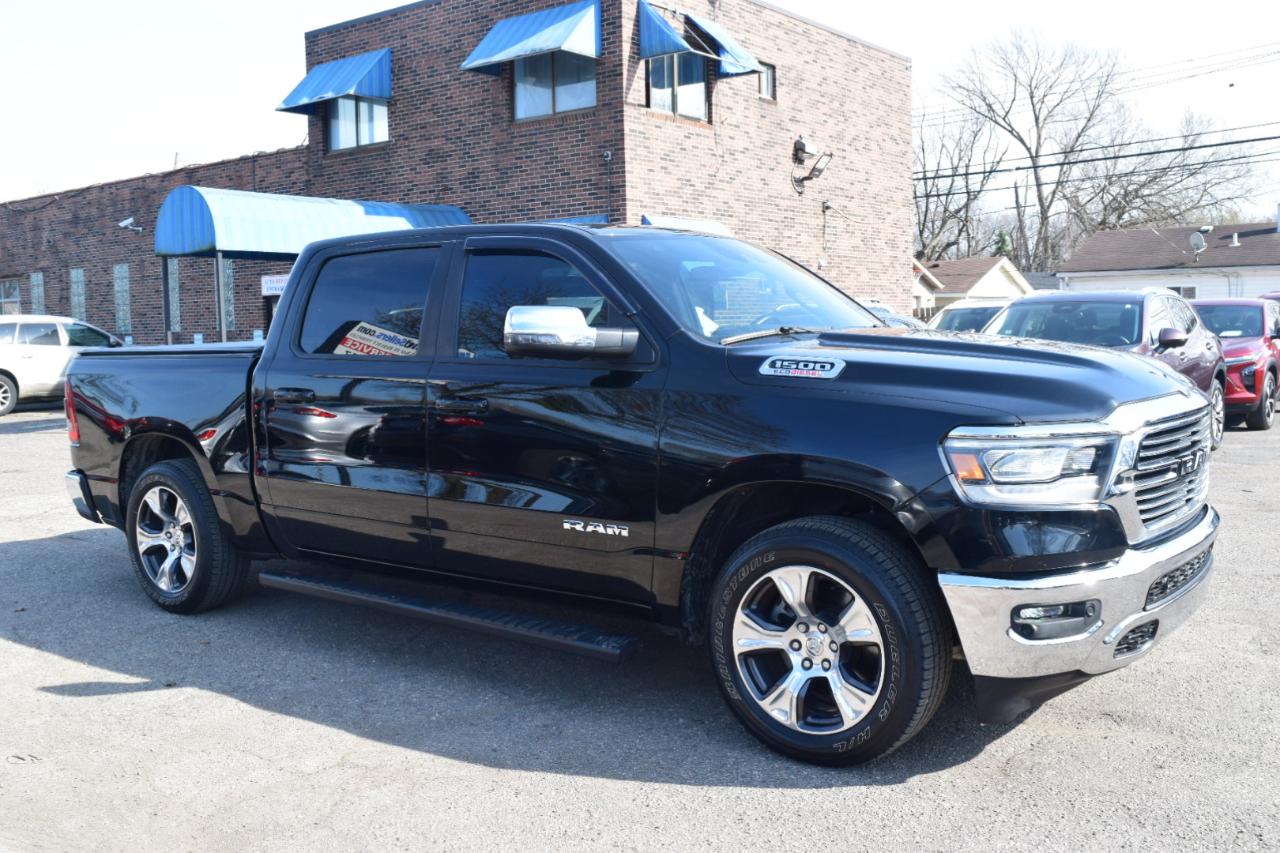 RAM 1500 Laramie 4x4 Crew Cab 5'7" Box 2023
