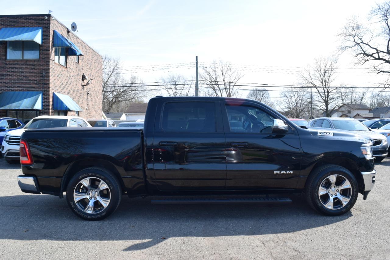 RAM 1500 Laramie 4x4 Crew Cab 5'7" Box 2023