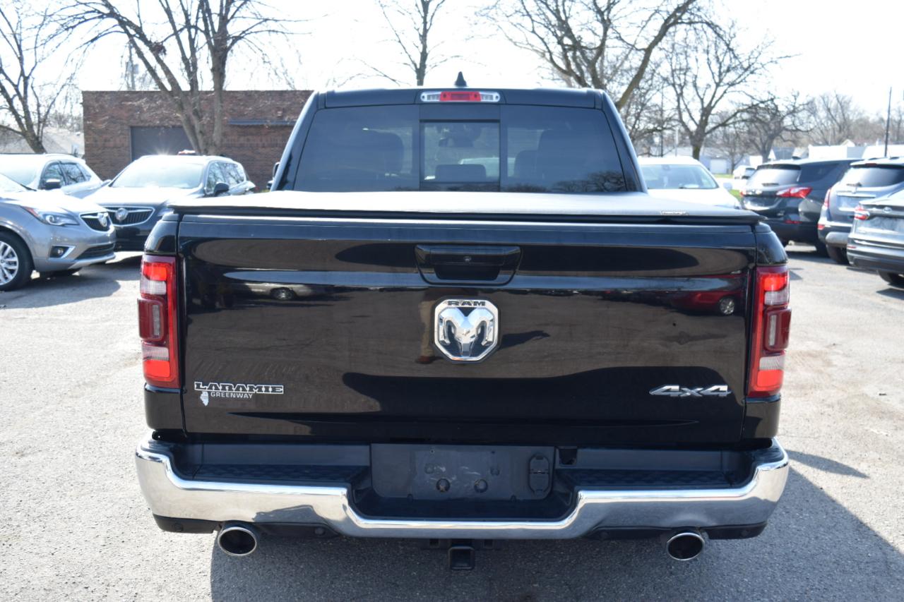 RAM 1500 Laramie 4x4 Crew Cab 5'7" Box 2023