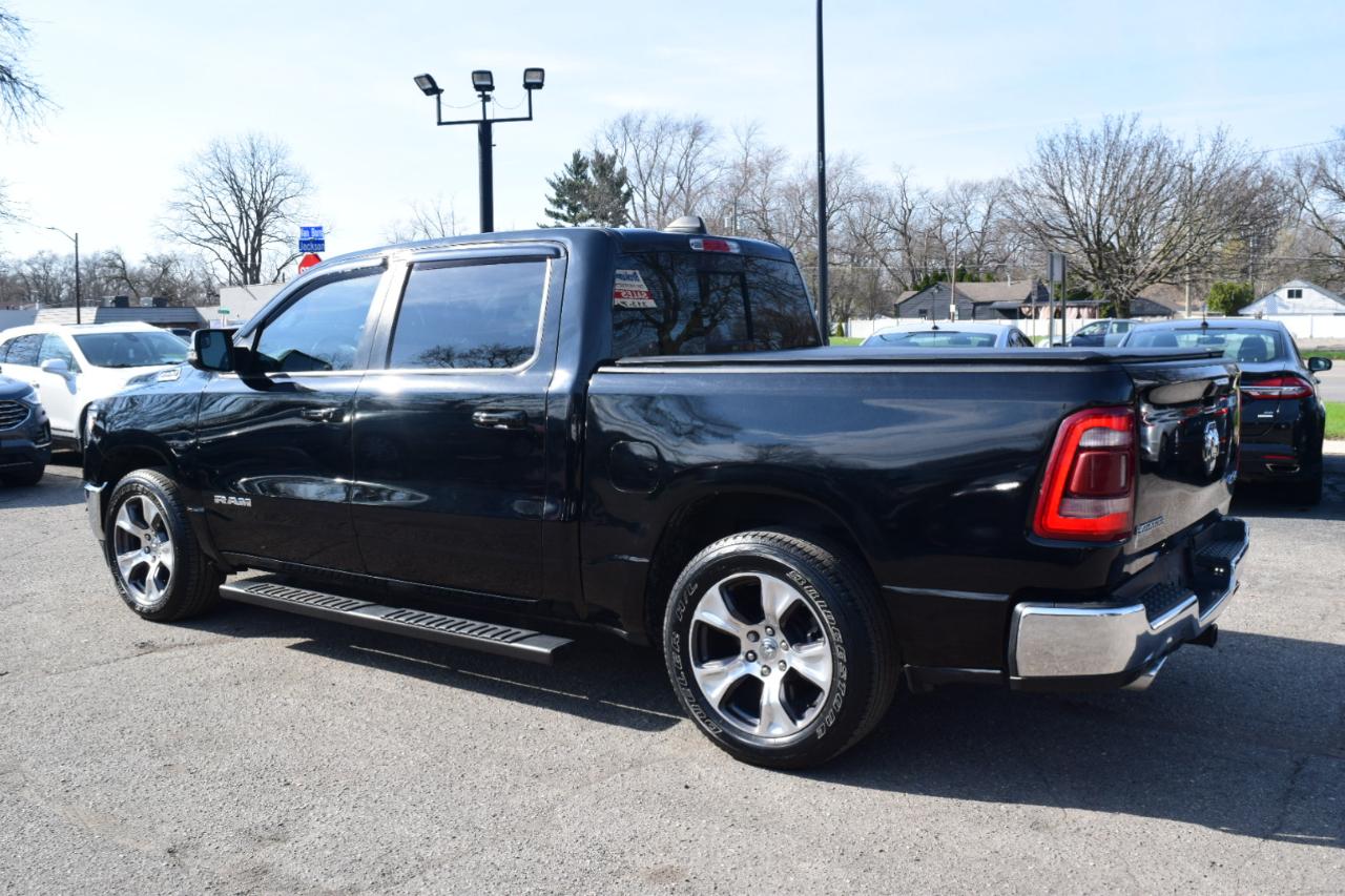 RAM 1500 Laramie 4x4 Crew Cab 5'7" Box 2023