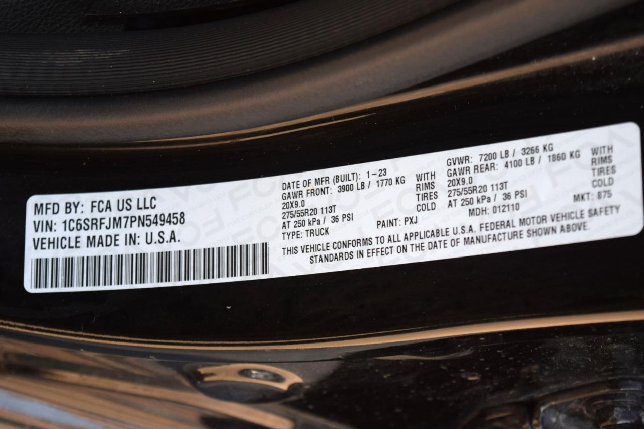 RAM 1500 Laramie 4x4 Crew Cab 5'7" Box 2023