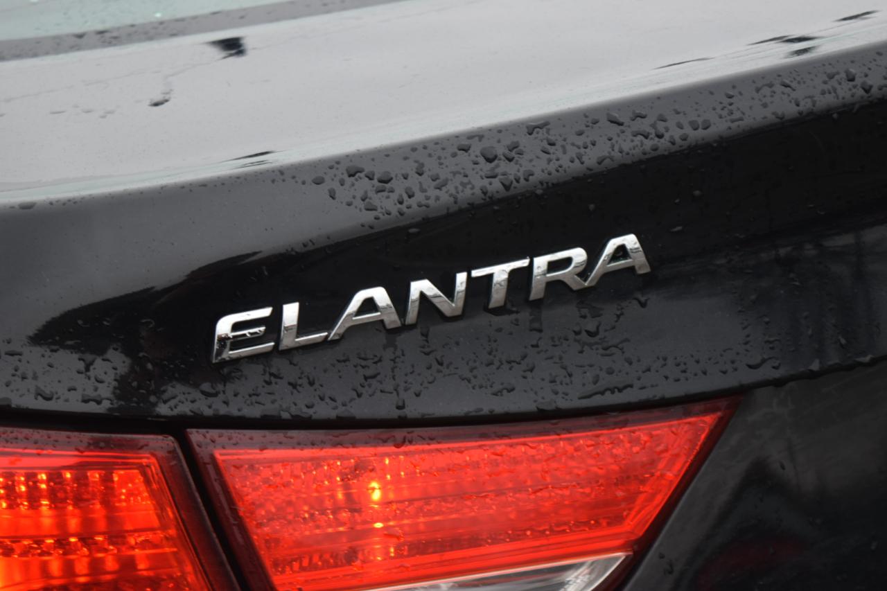Hyundai Elantra Limited 2013