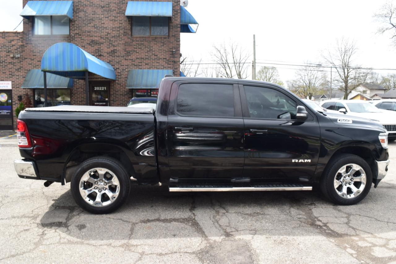 RAM 1500 Big Horn 4x4 Crew Cab 5'7" Box 2021