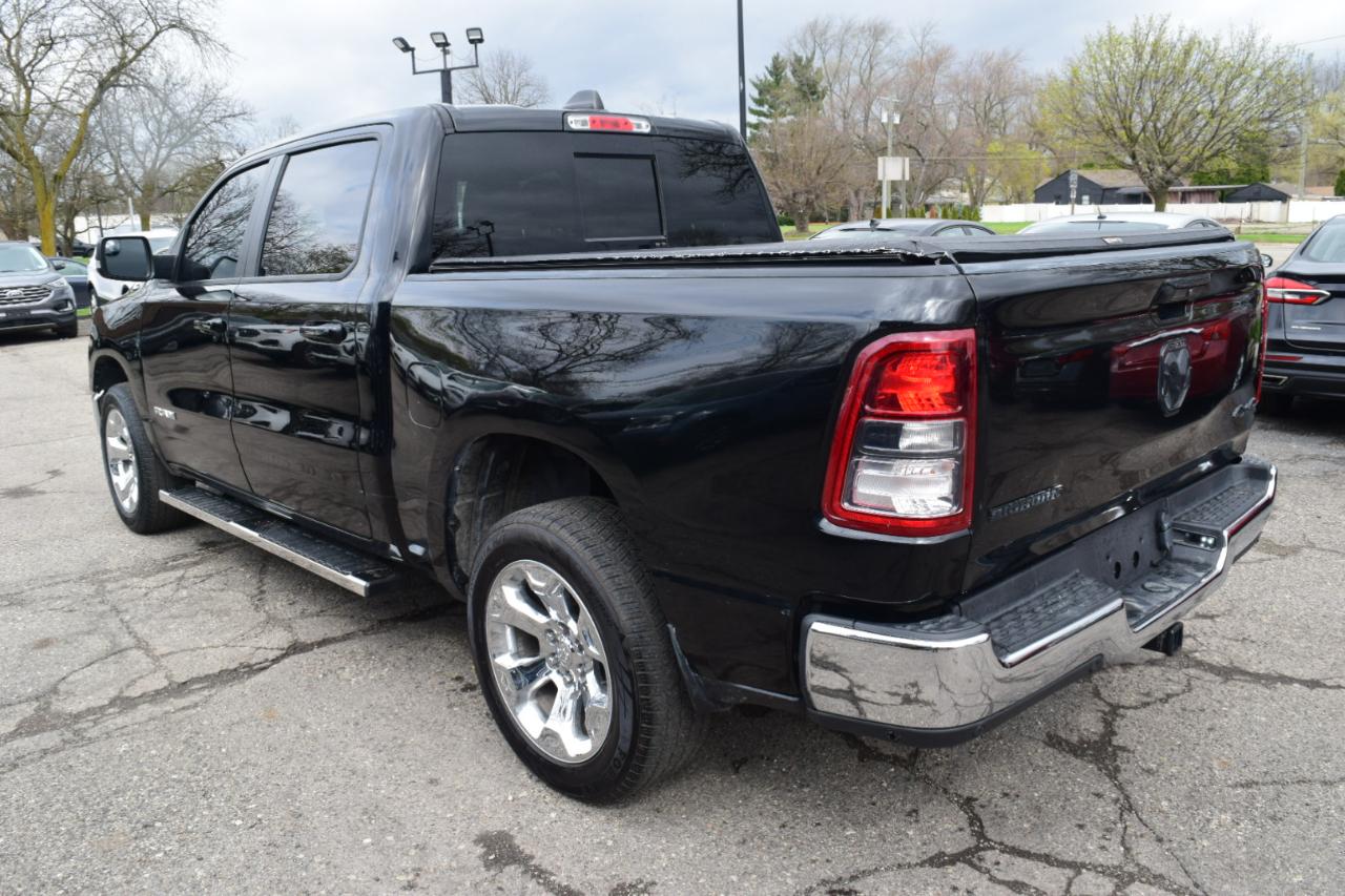 RAM 1500 Big Horn 4x4 Crew Cab 5'7" Box 2021