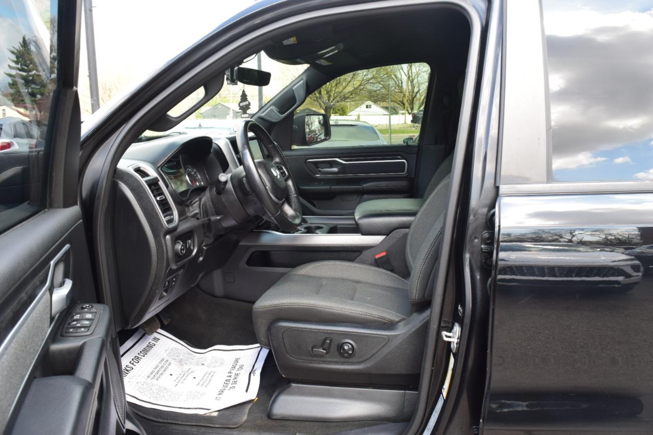 RAM 1500 Big Horn 4x4 Crew Cab 5'7" Box 2021