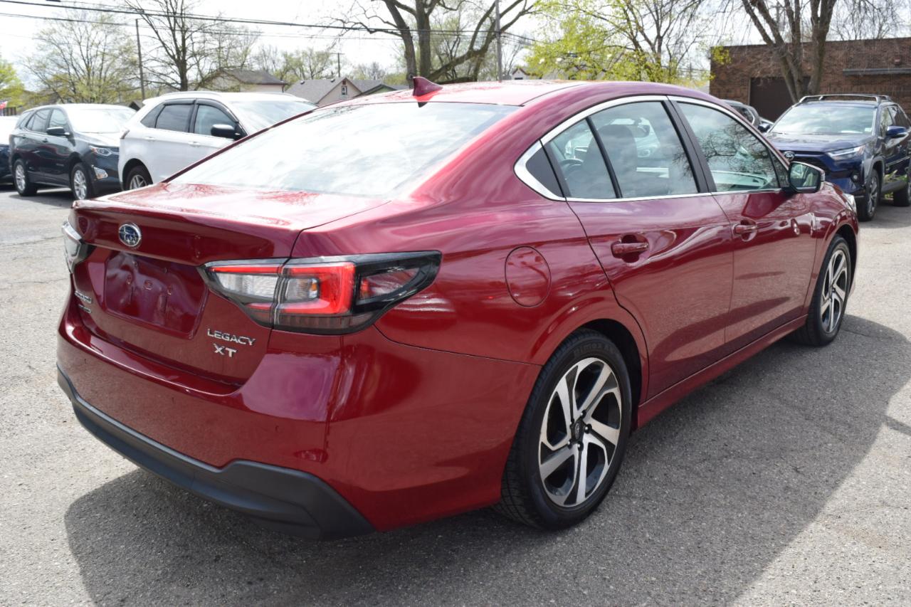 Subaru Legacy Limited XT CVT 2022