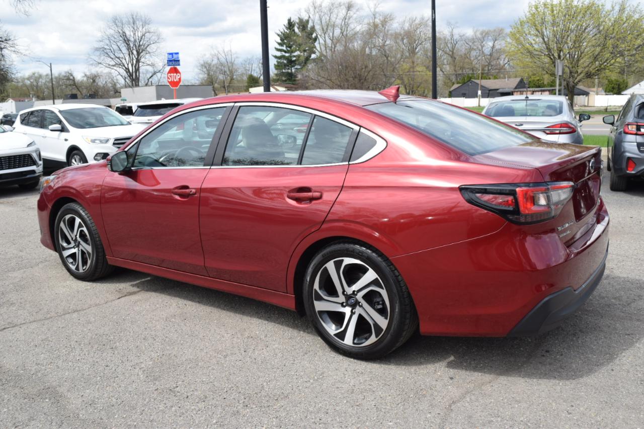 Subaru Legacy Limited XT CVT 2022