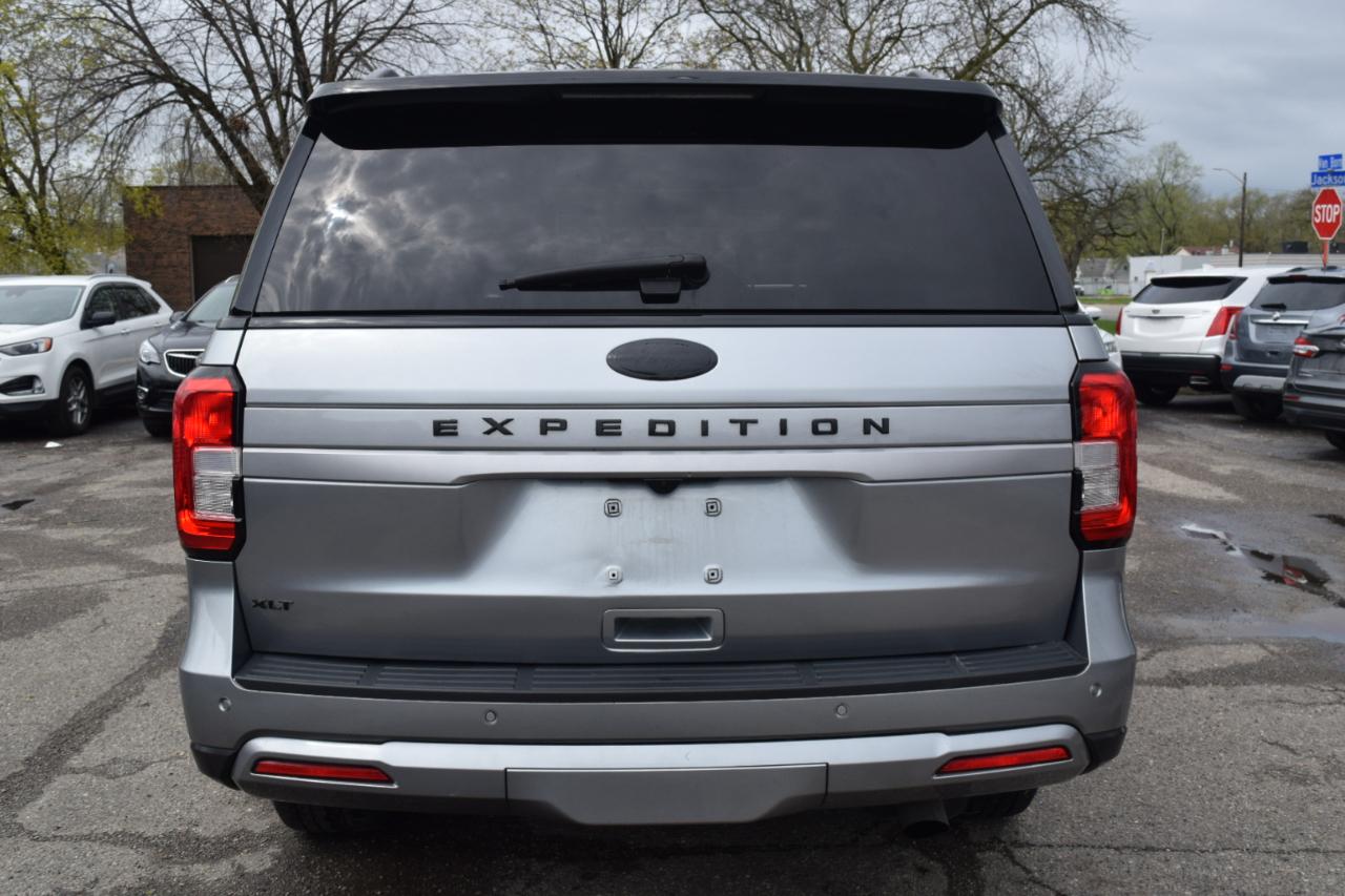 Ford Expedition XLT 4x4 2022