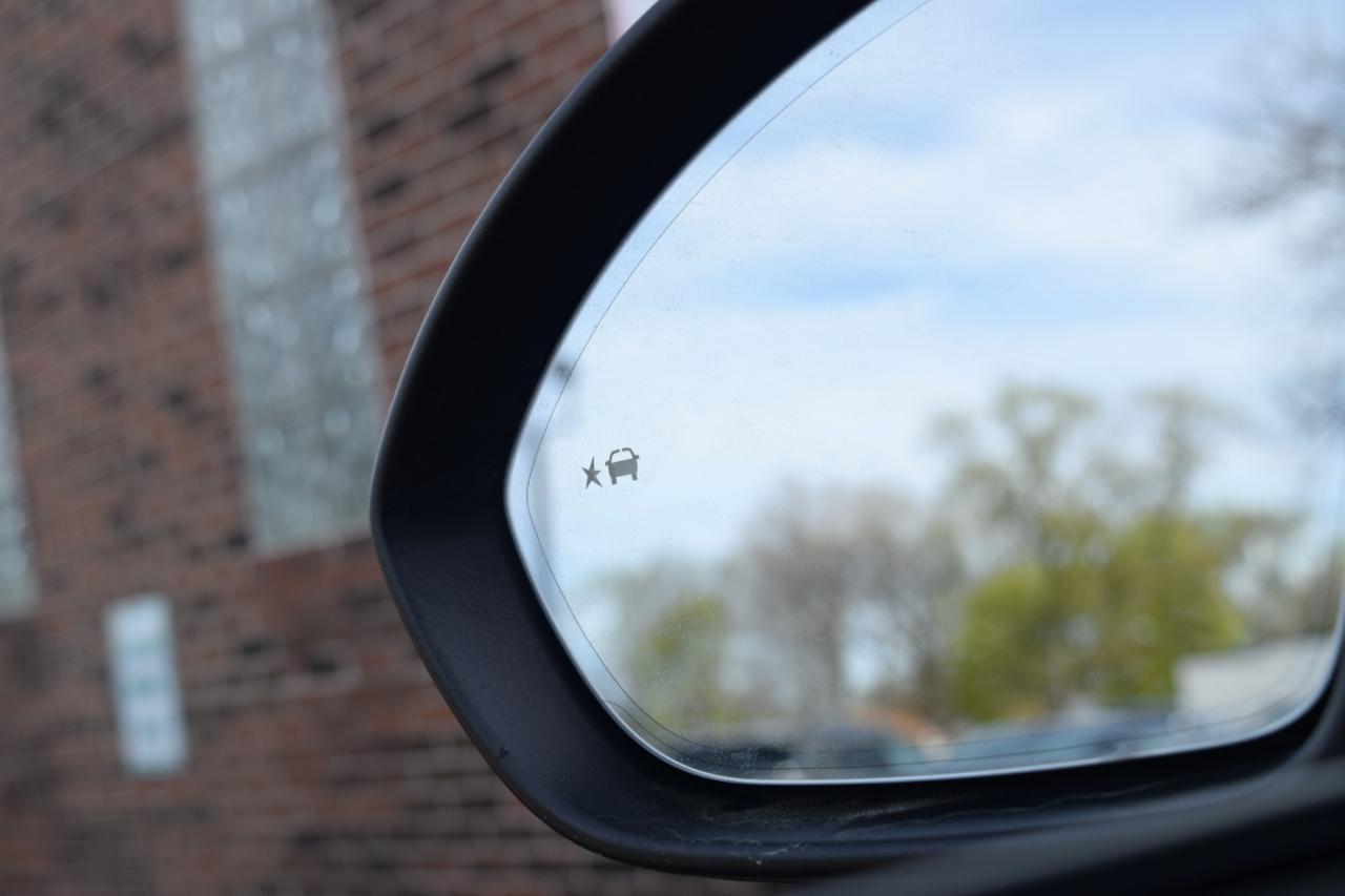 Buick Envision AWD 4dr Sport Touring 2024