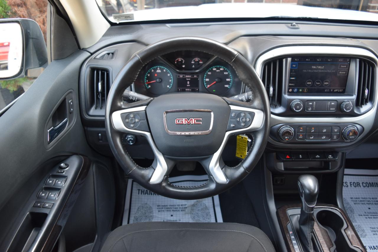 GMC Canyon 4WD Crew Cab Elevation 2022