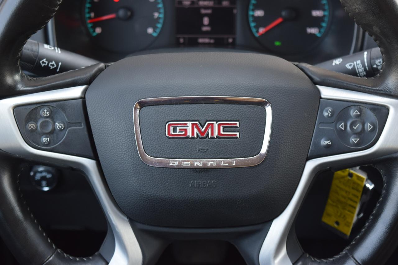 GMC Canyon 4WD Crew Cab Elevation 2022