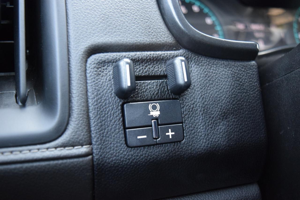 GMC Canyon 4WD Crew Cab Elevation 2022