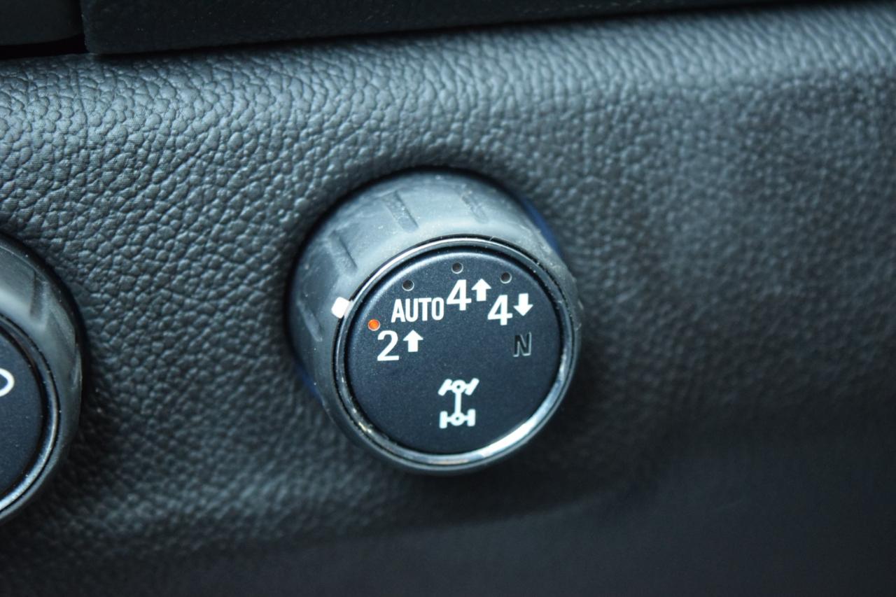 GMC Canyon 4WD Crew Cab Elevation 2022