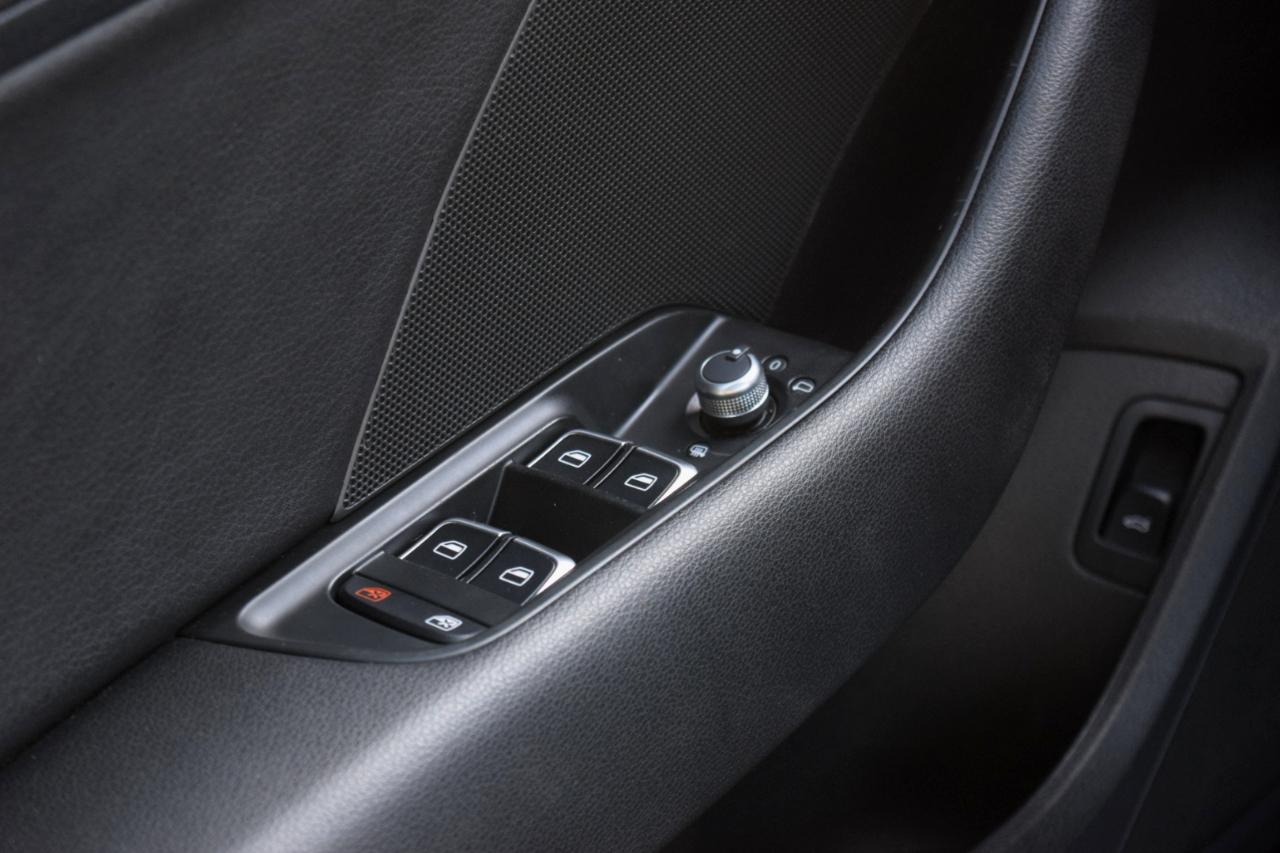 Audi A3 4dr Sdn quattro 2.0T Premium 2016