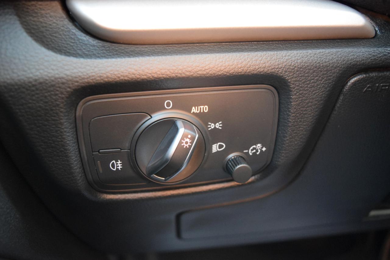 Audi A3 4dr Sdn quattro 2.0T Premium 2016